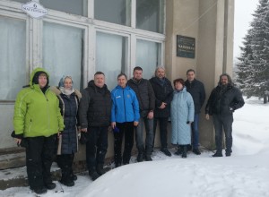 В Вышневолоцком городском округе открыли памятную доску художнику Григорию Чайникову. Видео