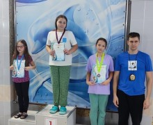 Вышневолоцкие спортсмены заняли призовые места на областных соревнованиях по плаванию «День кролиста»