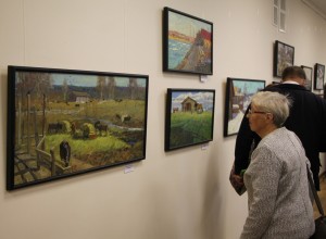 В Вышневолоцком гродском округе открылась выставка художника Максима Михалени