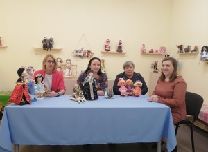В «Доме народных ремёсел» закончилась выставка «Искусство кукол». Разговор с мастерицами. Видео