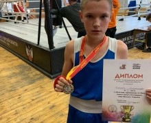 Вышневолоцкий спортсмен занял второе место в областных соревнованиях по боксу, посвященных памяти Михаила Тверского