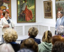 В Вышневолоцком краеведческом музее открылась выставка художника Рашита Хабирова. Видео