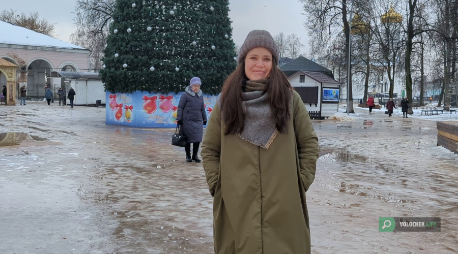 Поздравление вышневолочан с наступающими праздниками от салона украшений «Галерея»