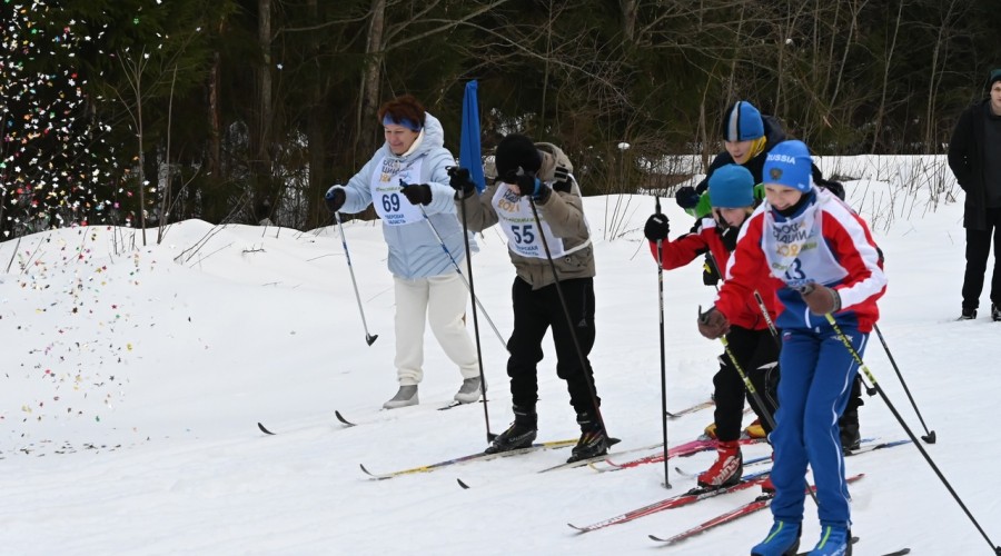 На лыжне у газопровода состоялись традиционные соревнования «Кубок Главы Вышневолоцкого городского округа по лыжным гонкам»