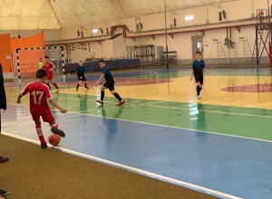 Вышневолоцкие спортсмены заняли первое место в отборочных матчах первенства Тверской области по мини-футболу