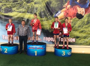 Вышневолоцкие самбисты завоевали медали на соревнованиях в Торжке