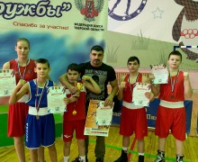 Вышневолоцкие боксёры привезли медали с «Кубка Дружбы» из Конаково. Видео