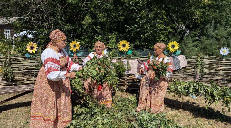 В Вышневолоцком районе прошёл фестиваль «Один день в русской усадьбе»