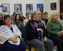 В Вышневолоцком краеведческом музее прошла встреча с художником Олегом Пономаренко