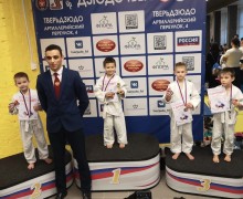 Вышневолоцкие спортсмены завоевали призовые места на открытом детском турнире по дзюдо, приуроченному ко Дню тренера