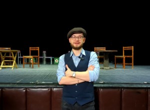 Главный режиссёр ВОДТ поздравляет вышневолочан с Днём театра