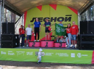 Вышневолоцкие бегуны стали победителями и призёрами VI Лесного Окуловского полумарафона