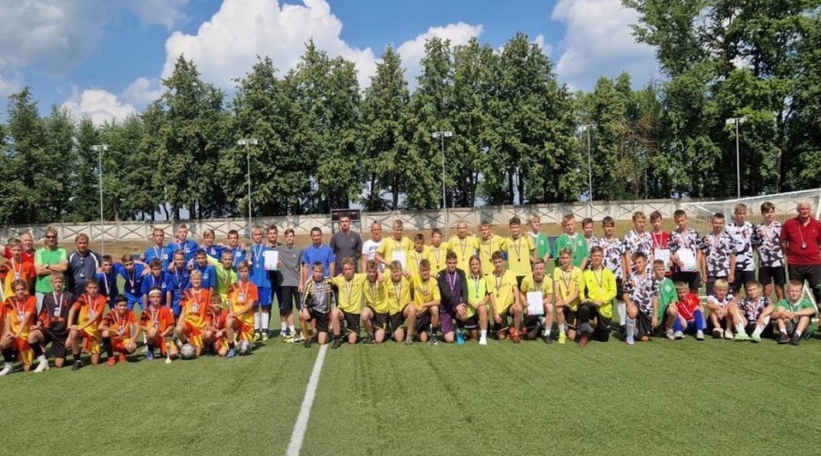 Вышневолоцкие команды заняли призовые места в региональном этапе Всероссийского  фестиваля дворового футбола «Футбол нашего двора» 