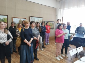 В Вышнем Волочке открылась выставка художника Владимира Колчина. Видео