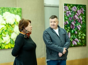 В Вышнем Волочке открылась выставка живописи художника Ивана Кугача. Видео