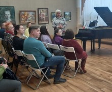 В Вышневолоцком центре детского и семейного чтения состоялся концерт Музыкальная элегия