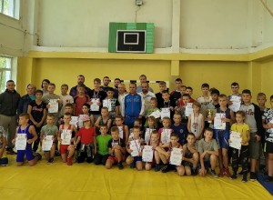 В Вышневолоцком городском округе состоялся турнир по спортивной борьбе Спорт против наркотиков