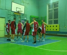 В Вышневолоцком городском округе определился победитель в чемпионате по баскетболу среди мужских команд