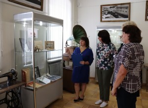 В Вышневолоцком краеведческом музее открылась выставка одного дня в честь медицинских работников