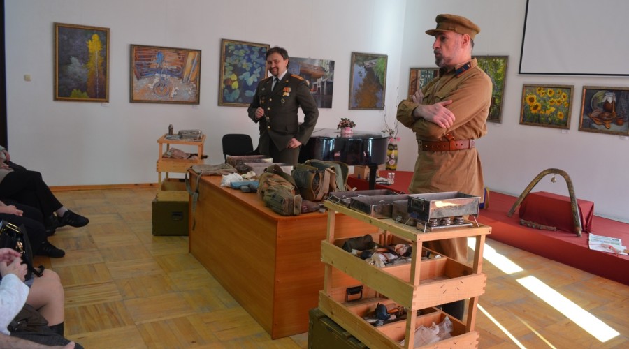 В Вышневолоцком краеведческом музее состоялась лекция «Военно-полевая хирургия»