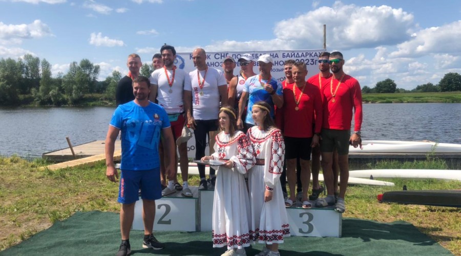 Вышневолоцкий спортсмен завоевал четыре золота на Кубке СНГ по гребле на байдарках и каноэ в Белоруссии