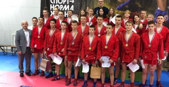 Вышневолоцкие самбисты завоевали медали на первенстве ЦФО