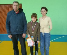 В посёлке Терелесовский Вышневолоцкого городского округа состоялся турнир по бадминтону Новый год