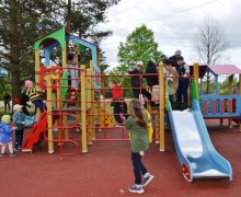 В поселке Борисовский Вышневолоцкого городского округа появилось современное место для игр и отдыха детей