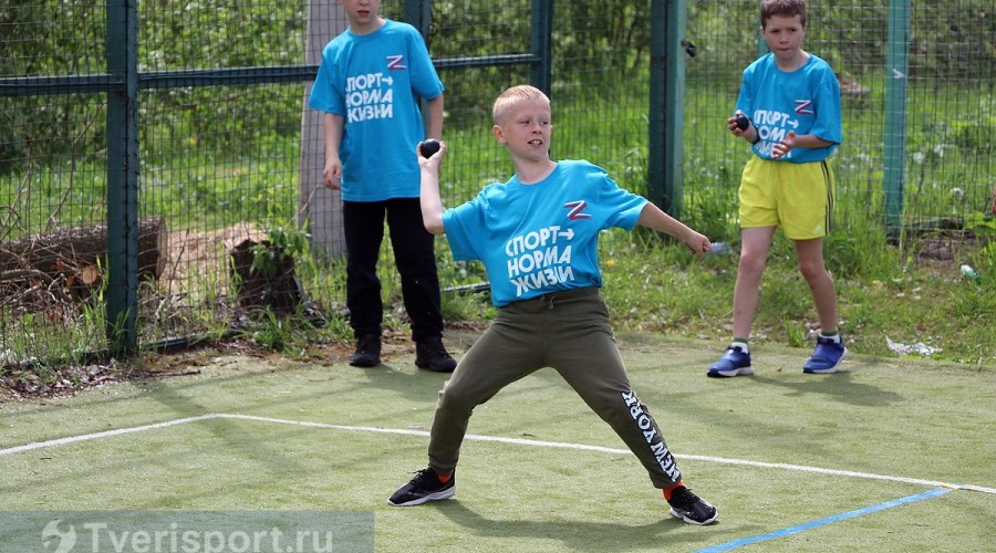 Юный вышневолочанин завоевал первое место на фестивале ВФСК ГТО среди семейных команд в Твери
