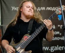 В Вышнем Волочке состоялся рок-концерт. Группа «REAL GALAXIS BAND». Видео