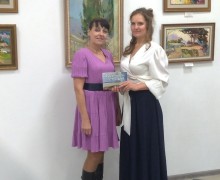 В краеведческом музее Вышнего Волочка открылась выставка «Краски солнечного Крыма» 