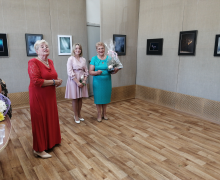 В Вышнем Волочке открылась выставка живописи и фотографии «Зигзаги судьбы». Видео