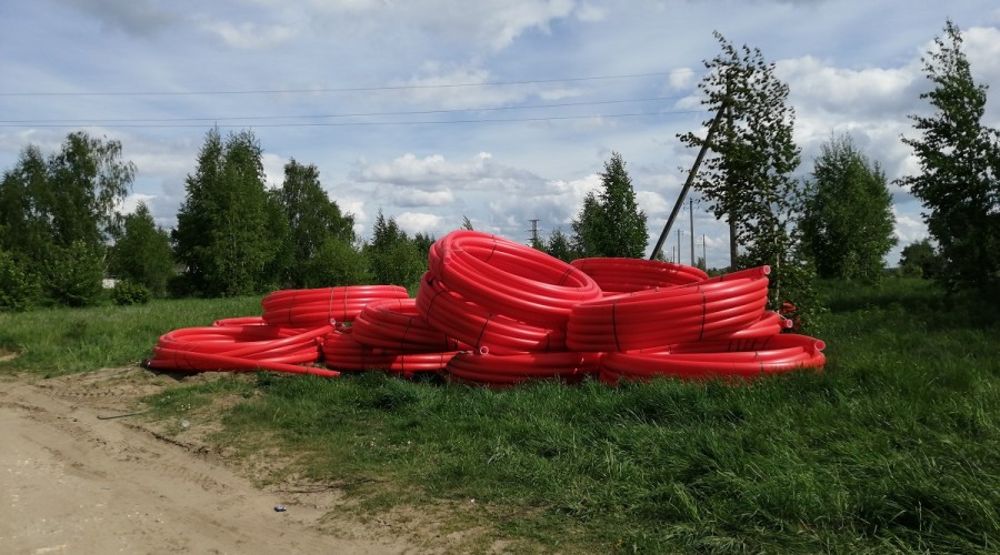 На газопроводе за Братским в Вышнем Волочке происходит загадочная деятельность. Народная новость