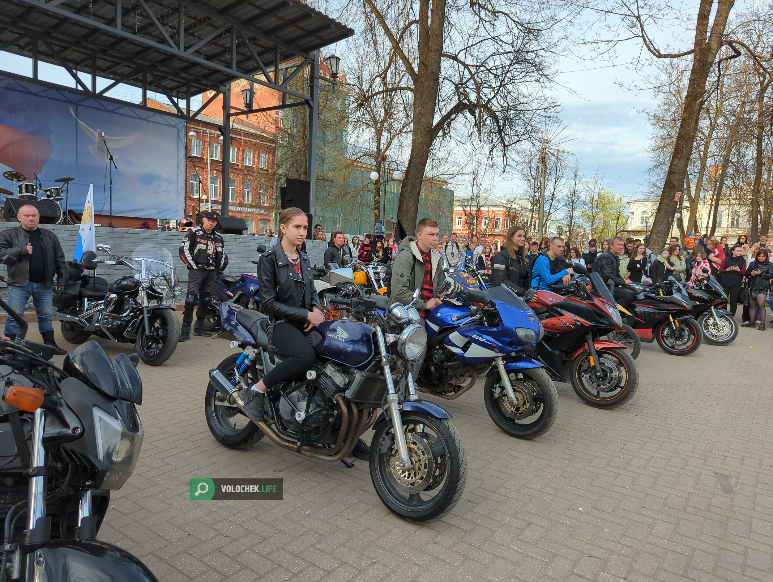 В Вышнем Волочке прошло открытие мотосезона | 29.04.2024 | Вышний Волочёк -  БезФормата